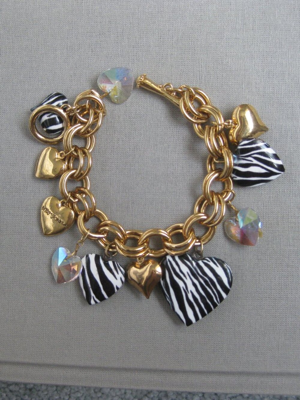 Betsey Johnson Gold Tone Heart Zebra Charm Bracelet Locket Y2K